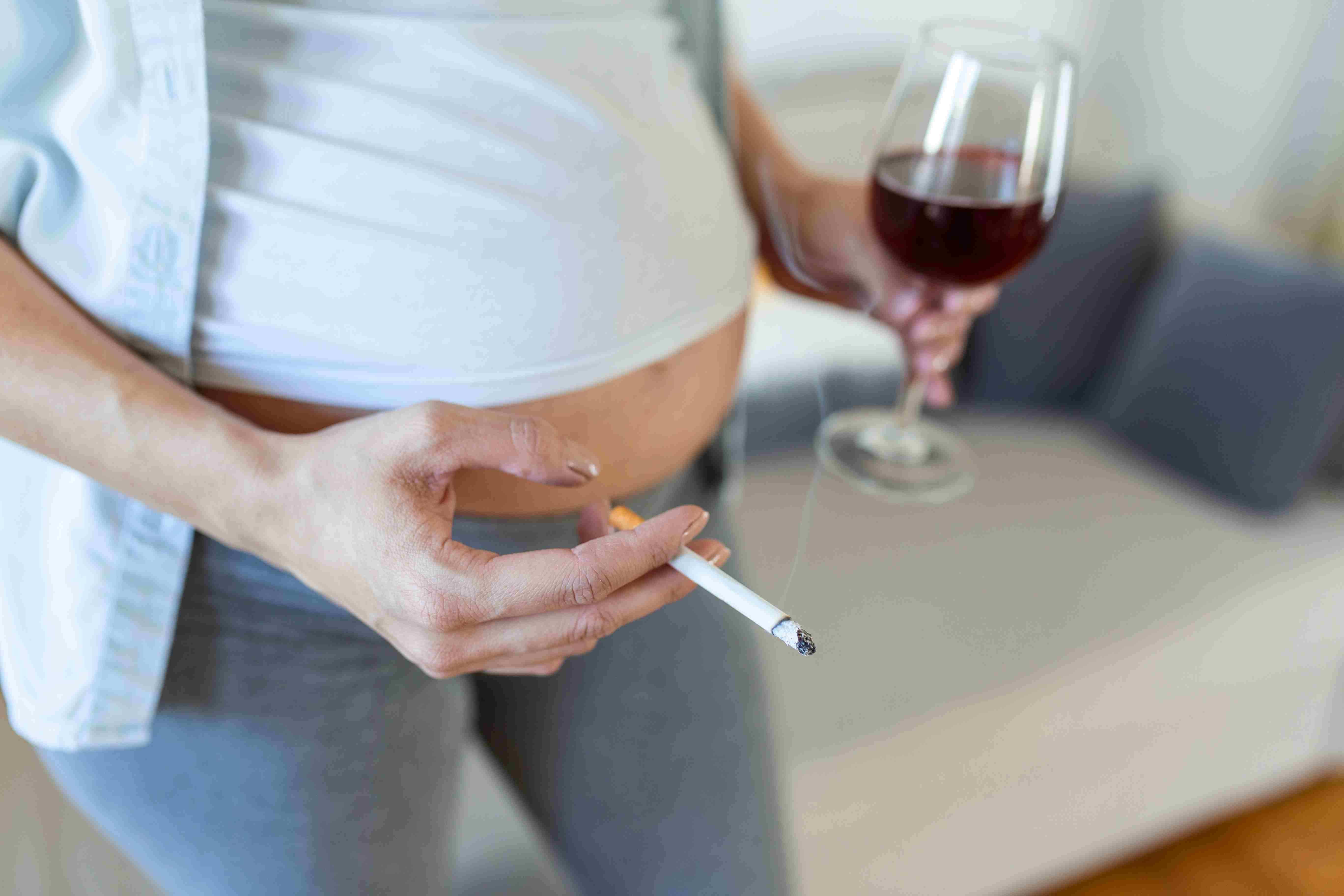 Smoking, Pregnancy Complications and Postpartum Haemorrhage, Protecting Mothers from Preventable Risks